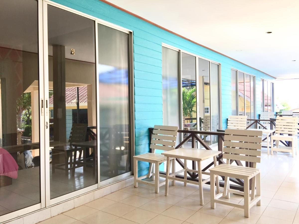 Insook Ko Larn Resort Εξωτερικό φωτογραφία