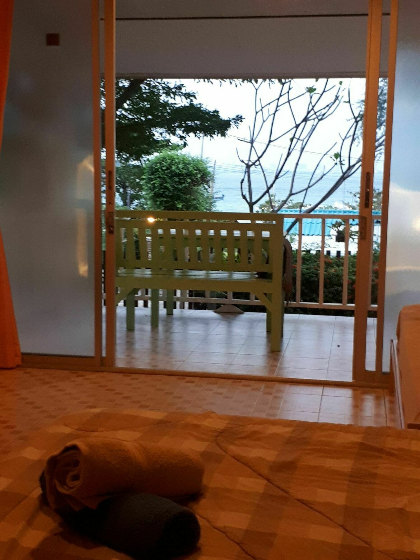Insook Ko Larn Resort Εξωτερικό φωτογραφία